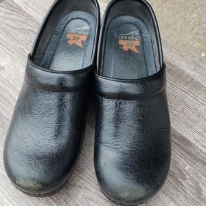 Dansko dress shoe